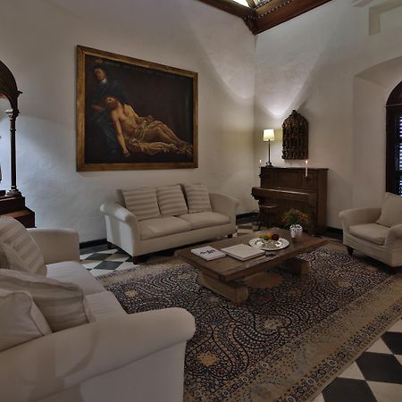 Hotel Boutique Casa Del Arzobispado Cartagena ภายนอก รูปภาพ