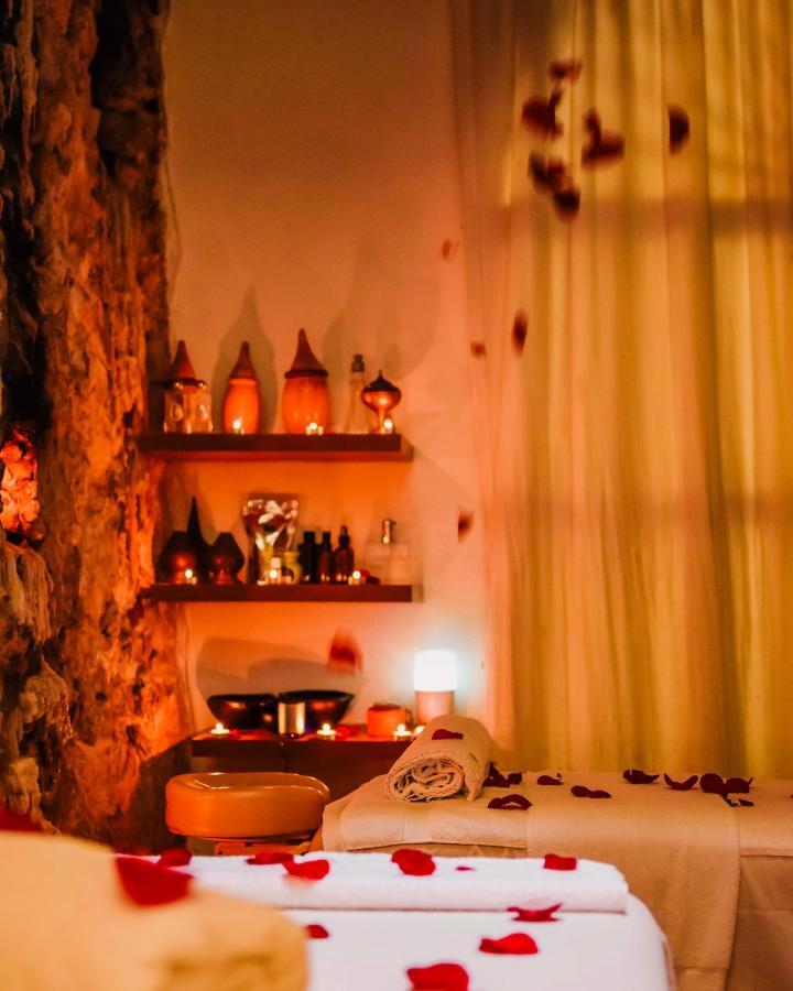 Hotel Boutique Casa Del Arzobispado Cartagena ภายนอก รูปภาพ