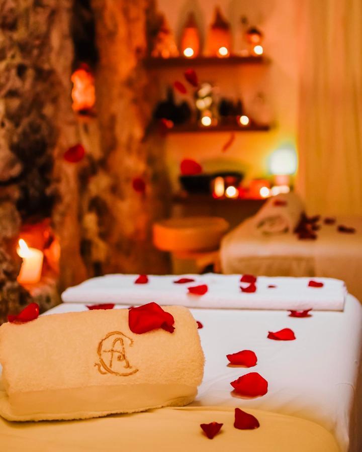 Hotel Boutique Casa Del Arzobispado Cartagena ภายนอก รูปภาพ